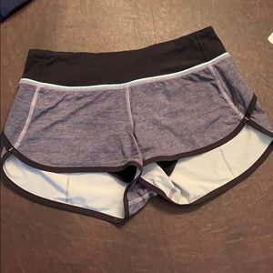 Lululemon speed up shorts size 4!